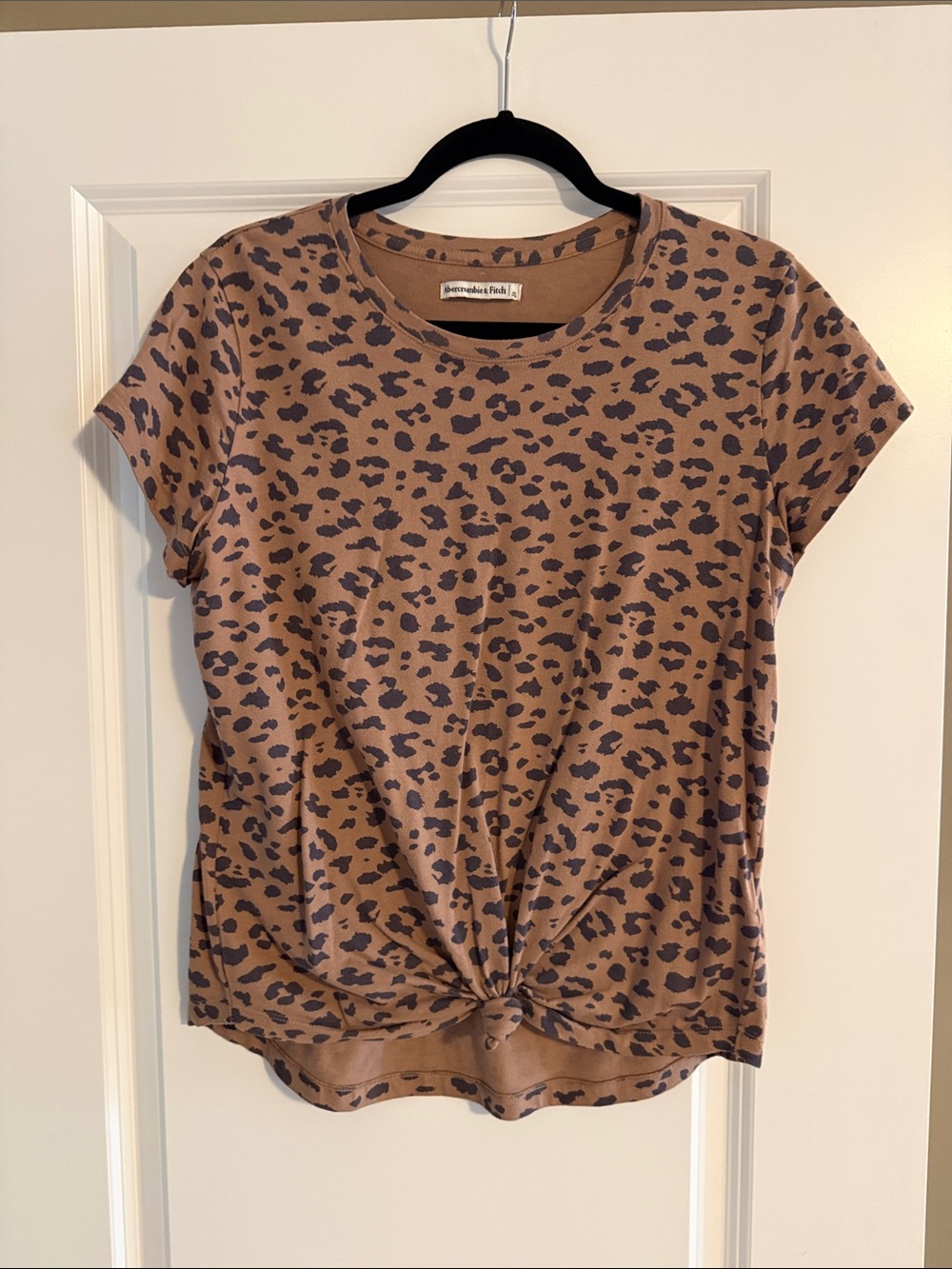 Abercrombie & Fitch Brown Leopard Knot-Front Short Sleeve Tee